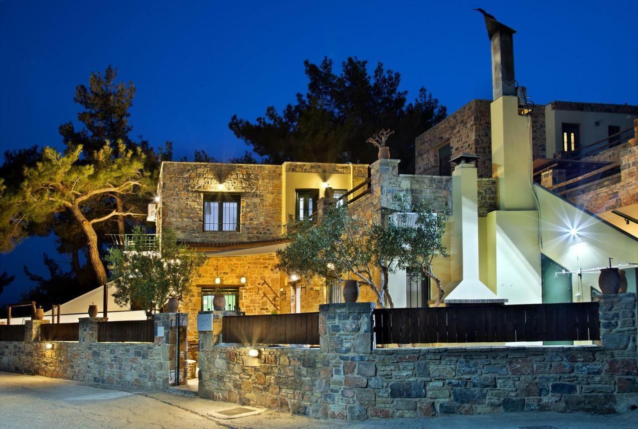 Villa Lato - Villa With Private Pool And Yard Anatolí Exterior foto